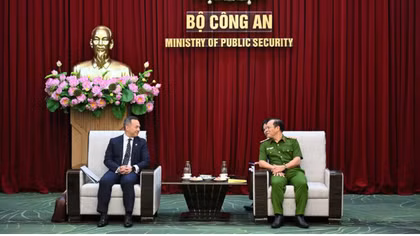 MPS strengthens cooperation with Hong Kong Police Force