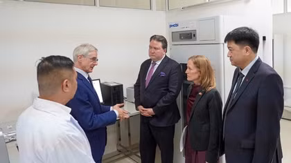 The United States and Vietnam inaugurate new DNA lab