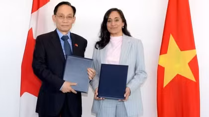 Vietnam, Canada adopt Action Plan to implement Strategic Partnership