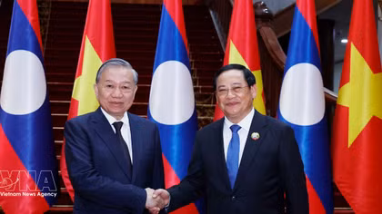 Vietnam, Laos foster great friendship, strategic cohesion