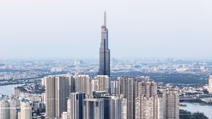Russian investors explore opportunities in Vietnam's real estate market