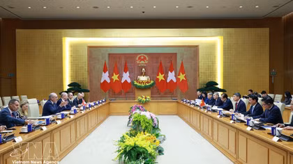 Vietnam, Switzerland to turn education, sci-tech, innovation into cooperation focus