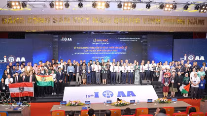 Hanoi hosts International Olympiad on Astronomy and Astrophysics for first time