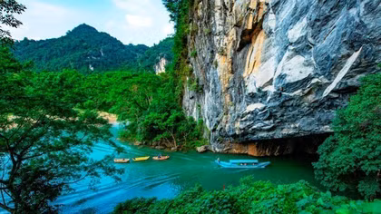 British experts continue uncovering mysteries of Vietnam's 'Kingdom of Caves'
