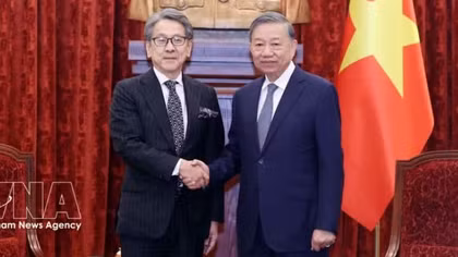 Top Vietnamese leader receives Chairman of Japan Bank for International Cooperation