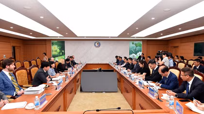 Vietnam eyes balanced, sustainable trade ties with US