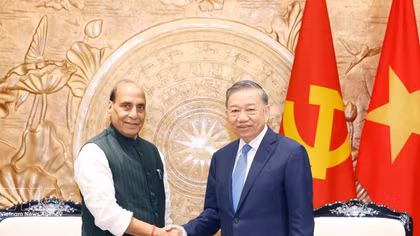 Top Vietnamese leader calls for stronger and more effective defence cooperation with India