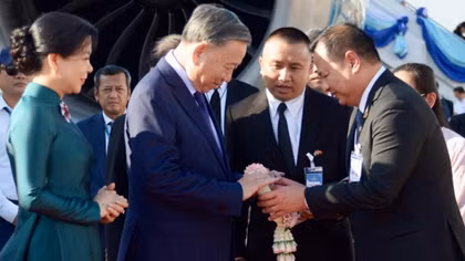 Thailand fires 21-gun salute to welcome Vietnam leader To Lam on official visit