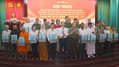Ethnic and religious communities play key role in safeguarding national security
