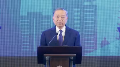 Vietnam-Philippines economic cooperation should move to a new level: Top leader