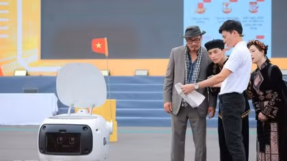 Vietnam targets at least 10 large strategic technology firms by 2030